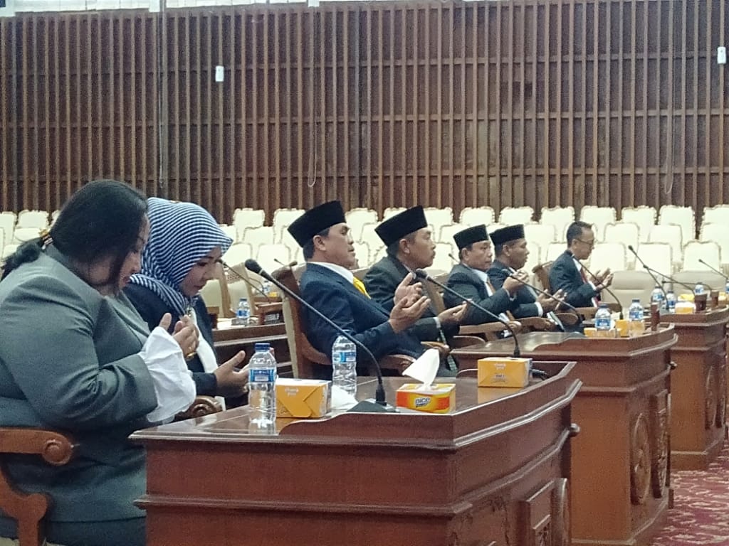 PAW DPRD Provinsi, Darman Resmi Gantikan Almarhum Riswan Veri