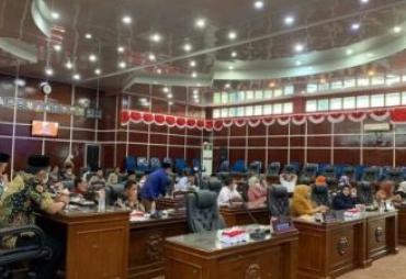 Rapat Paripurna, DPRD Kota Bengkulu Lakukan Perombakan AKD