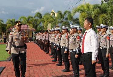 Jelang Pengamanan Hari Raya, Polres Mukomuko Melaksanakan Apel Gelar Pasukan Ops Ketupat Nala Tahun 2024 